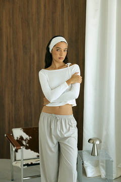 Off-Shoulder Comfort Top